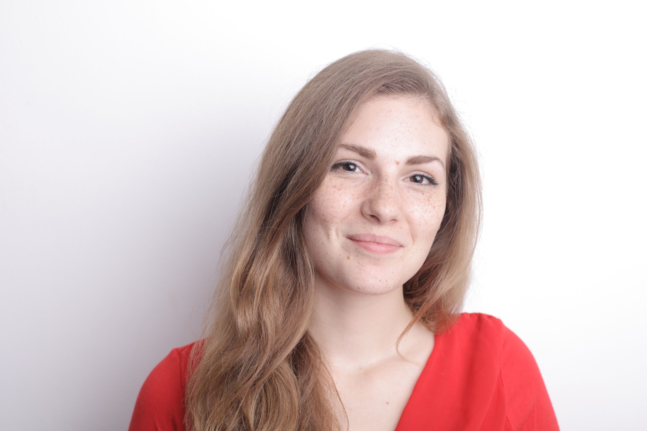 claudia lahnsteiner lebenslauf