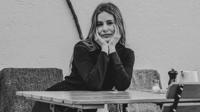 Sarah Bossard: Herkunft, Karriere und das Leben an der Seite von Alice Weidel