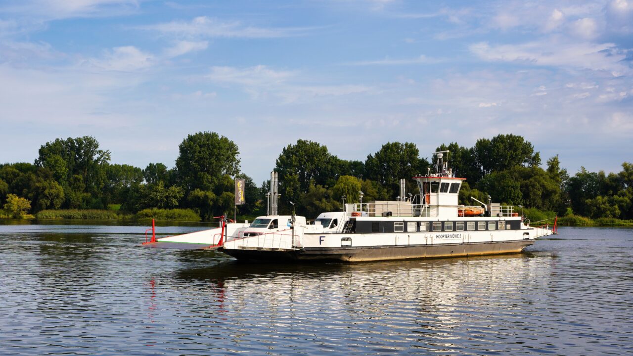 Farge Fähre: Fahrplan, Preise und praktische Tipps für die Überfahrt über die Weser